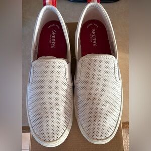 Women’s Sperry White Slip-On Shoes. Leather.  Worn once!
